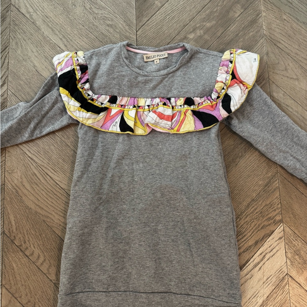 Emilio Pucci Gray Sweatshirt with Colorful Ruffle